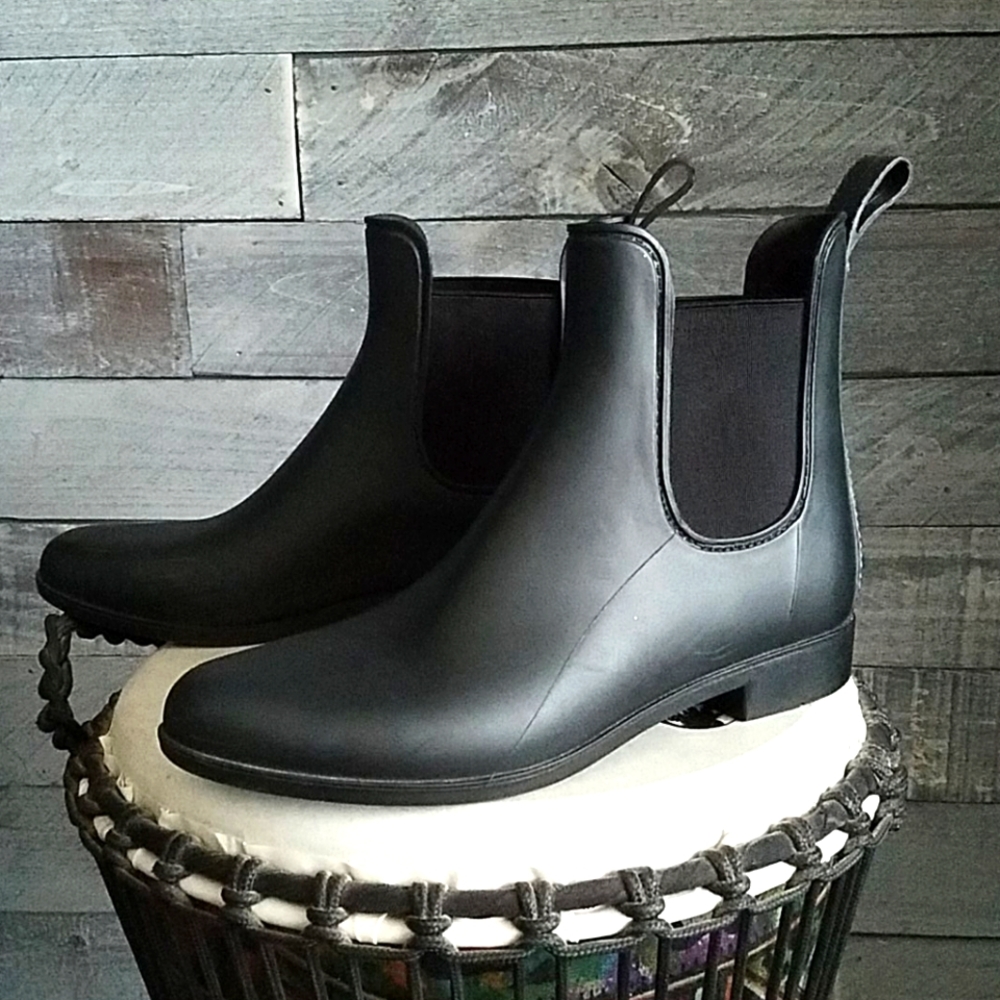SAM EDELMAN BLACK RAIN BOOTS